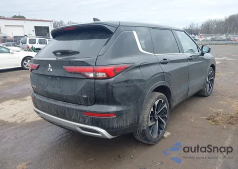 2024 Mitsubishi Outlander Se 2.5 2Wd/Se Black Edition S-Awc/Se Black Edition W/Pano Roof S-Awc z USA, uszkodzony, nr VIN JA4J3VA82RZ083012